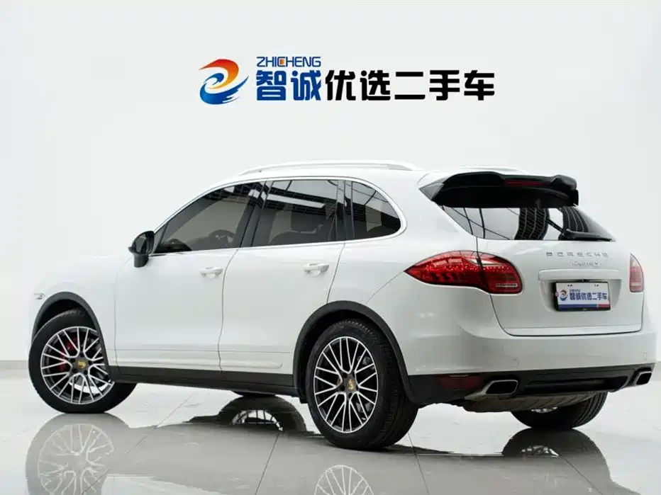 Porsche Cayenne 2011 3.0T