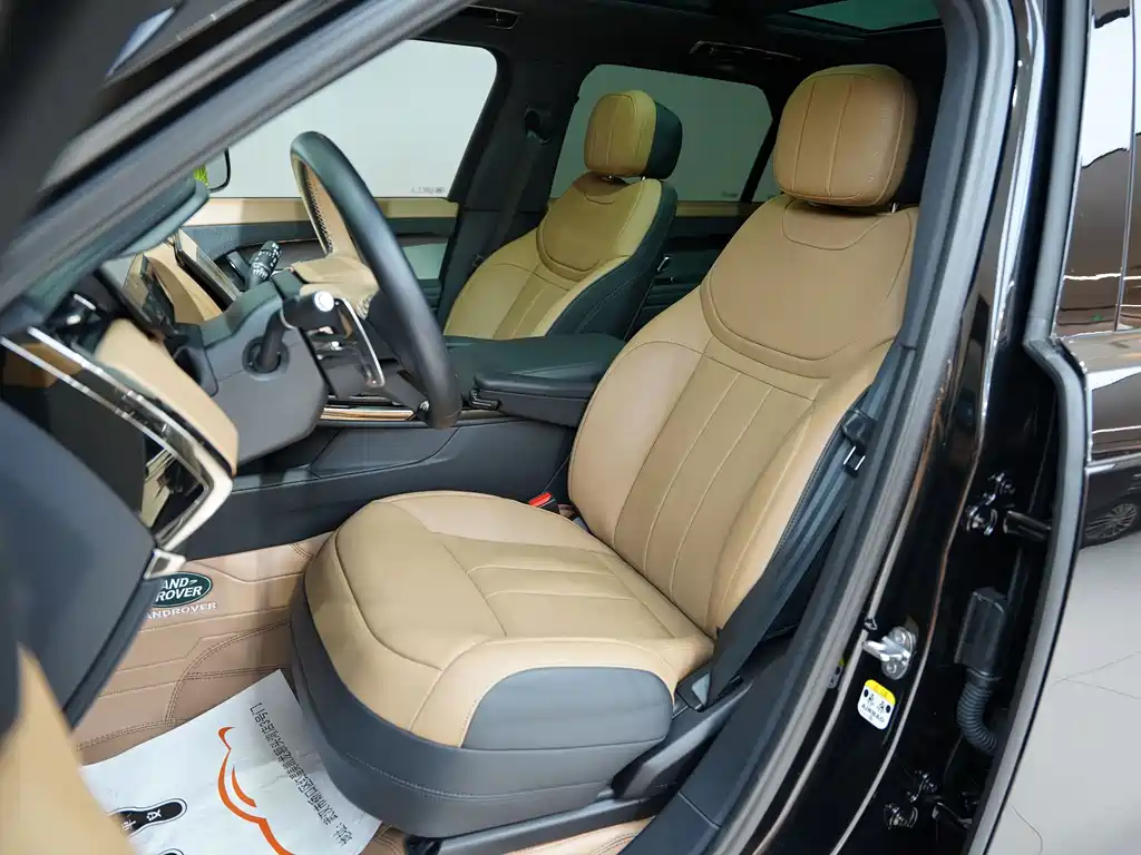Range Rover Sport 2024 400PS Dynamic SE