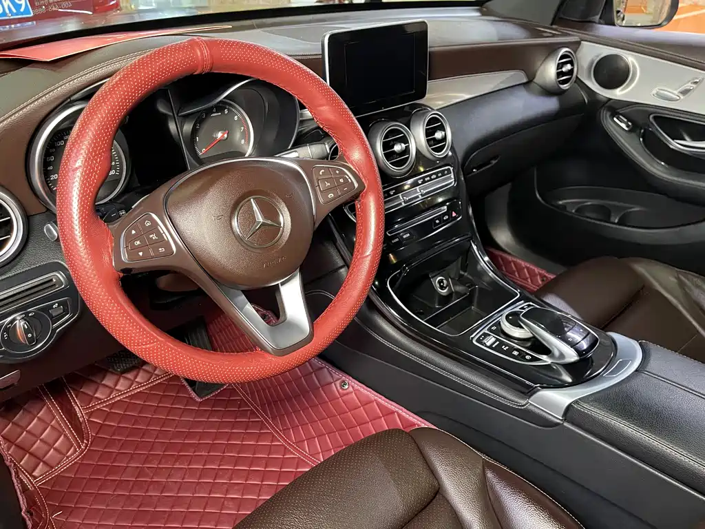 Mercedes-Benz GLC 2018 GLC 200 4MATIC