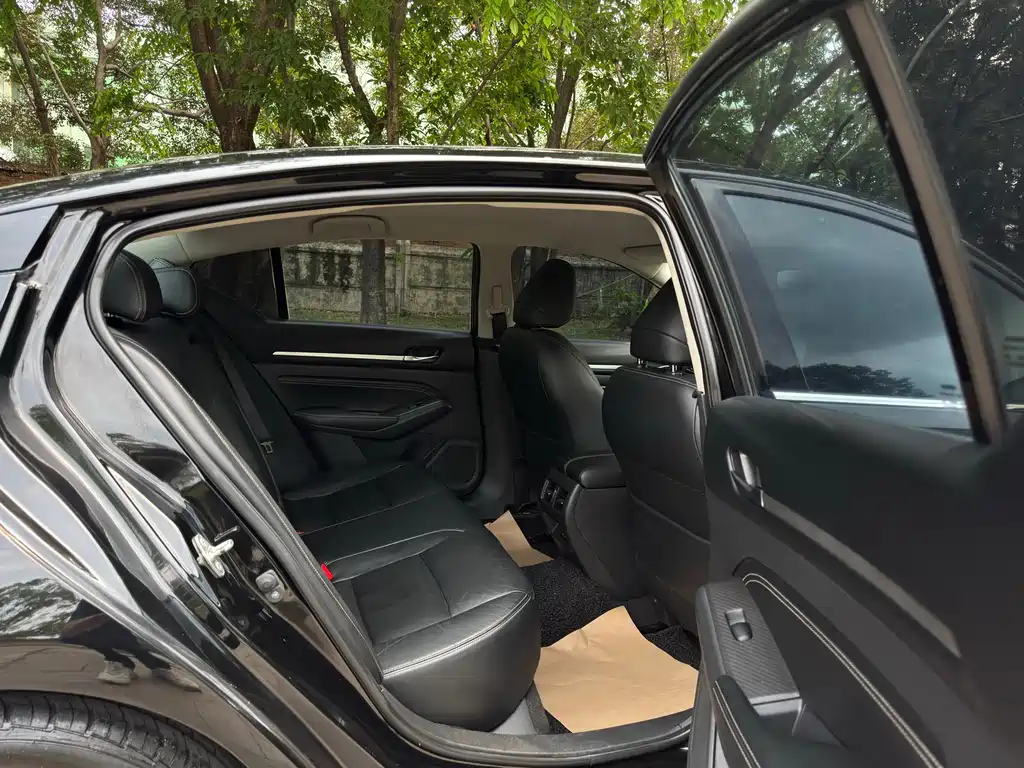 Nissan Altima 2021 2.0L XE Fashion Edition