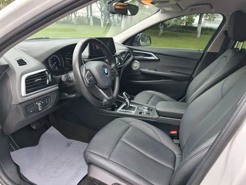 BMW 1 Series 2021 120i M Sport