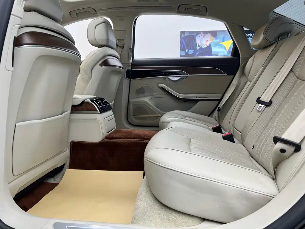 Audi A8L 55 TFSI quattro Luxury Edition (2019 Facelift Plus)