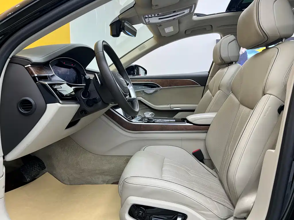 Audi A8L 55 TFSI quattro Luxury Edition (2019 Facelift Plus)