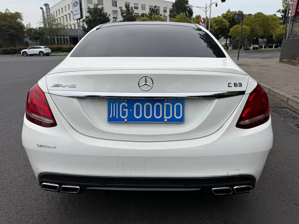 Mercedes-AMG C 63