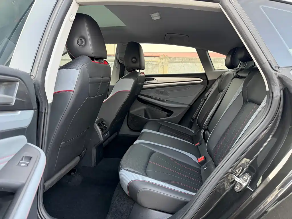 Volkswagen Lamando L 2023 280TSI DSG Cool & Spicy Edition