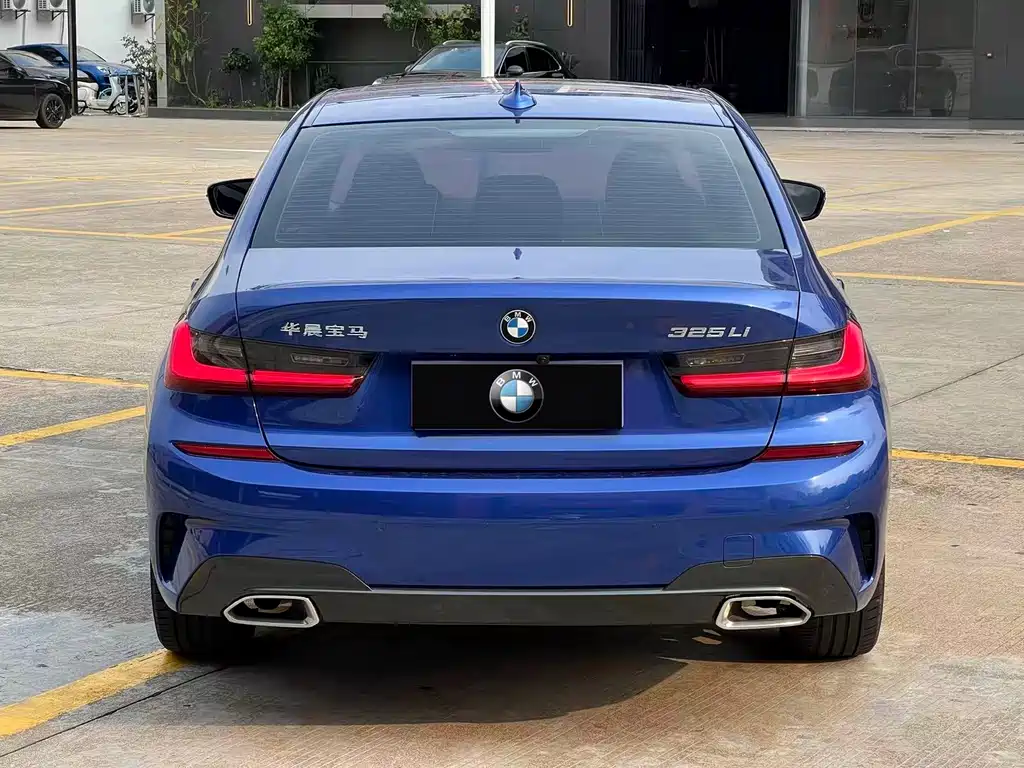 BMW 3 Series 2020 325Li M Sport Package