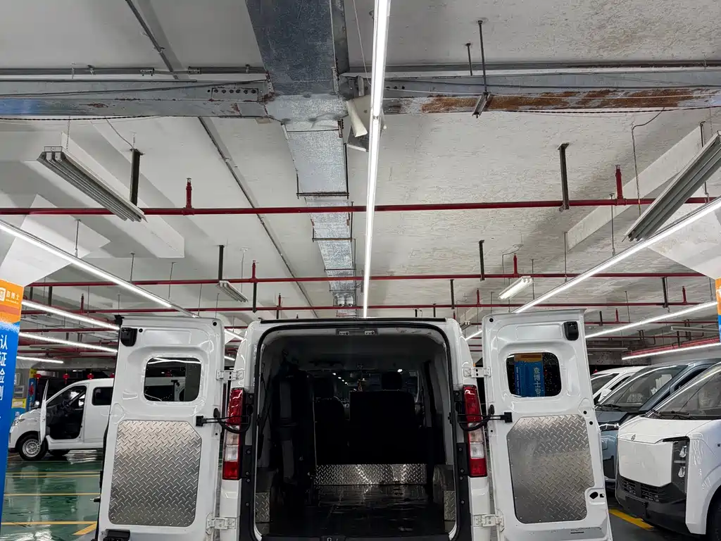 Ruichi New Energy EC75 2025 Passenger Smart Fast Charging Edition Pioneer Type I 52.16kWh