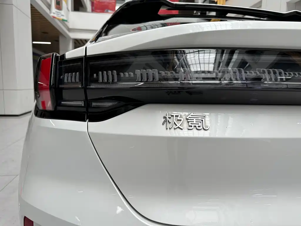Zeekr 001 2023 WE Edition 100kWh