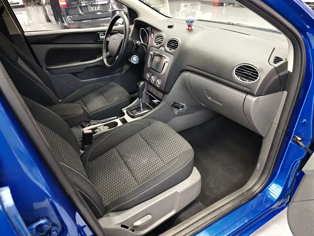 Ford Focus 2013 Hatchback Classic 1.8L Automatic Million Commemorative Edition