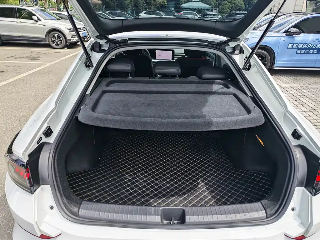 Volkswagen Lamando L 2024 280TSI DSG Xuanla Edition