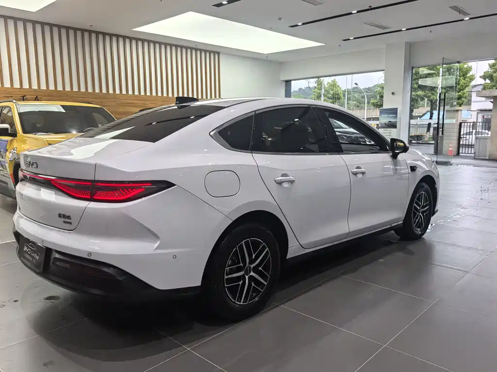 BYD Seal 05 DM-i 2025 DM-i Intelligent Driving Edition 120km Flagship