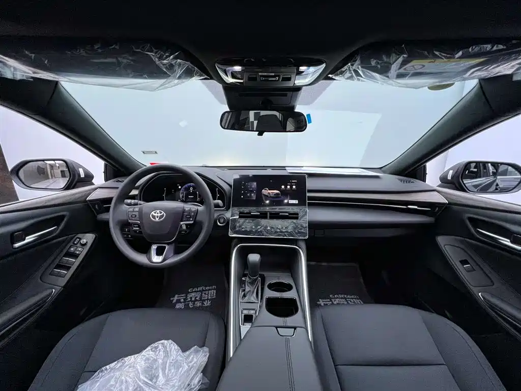 Toyota Avalon 2024 2.0L Entry