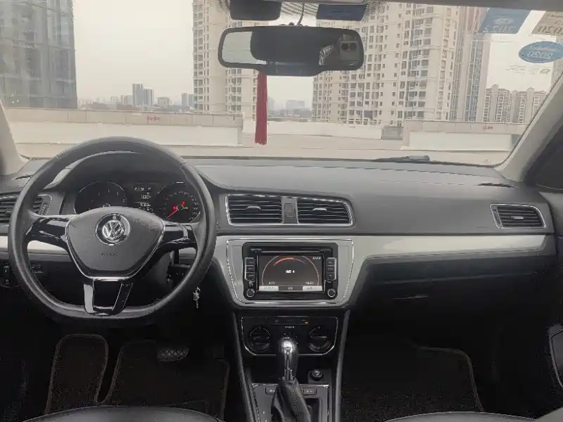 Lavida 2015 230TSI DSG Comfort Edition