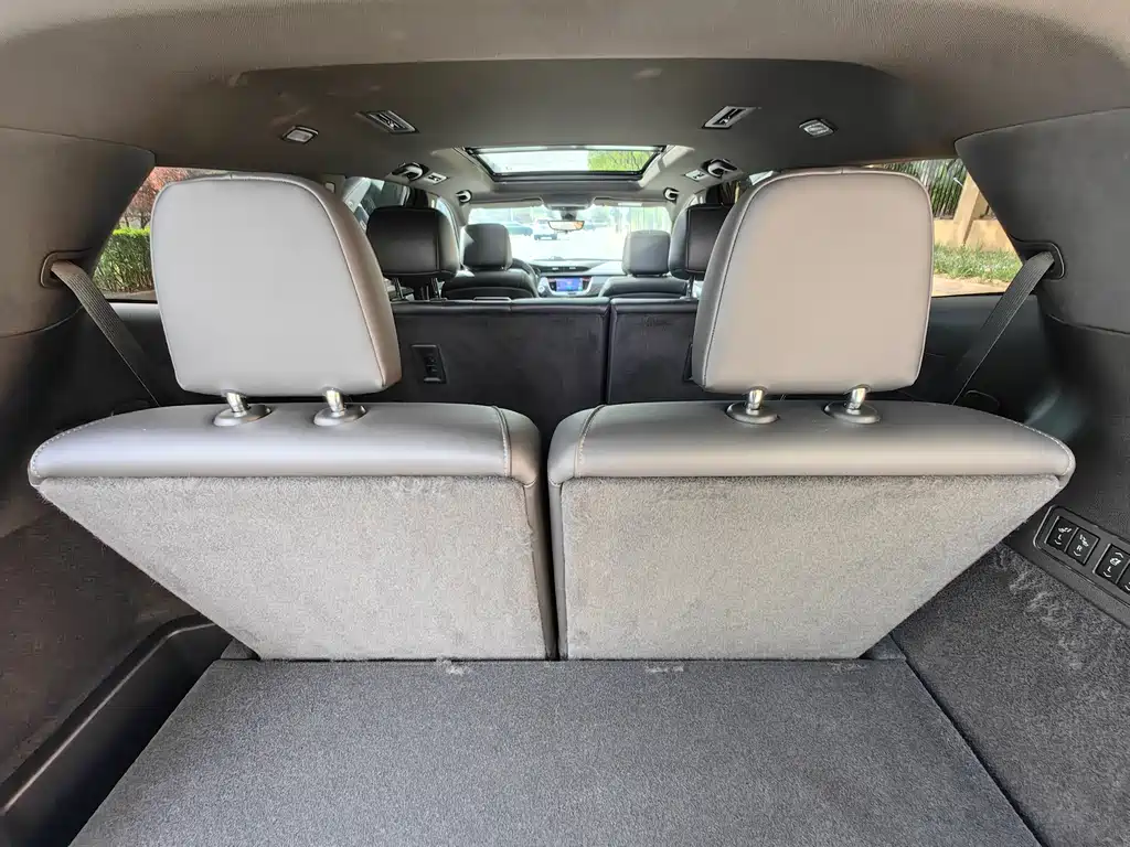 Cadillac XT6 2022 2.0T 7-Seater AWD Luxury