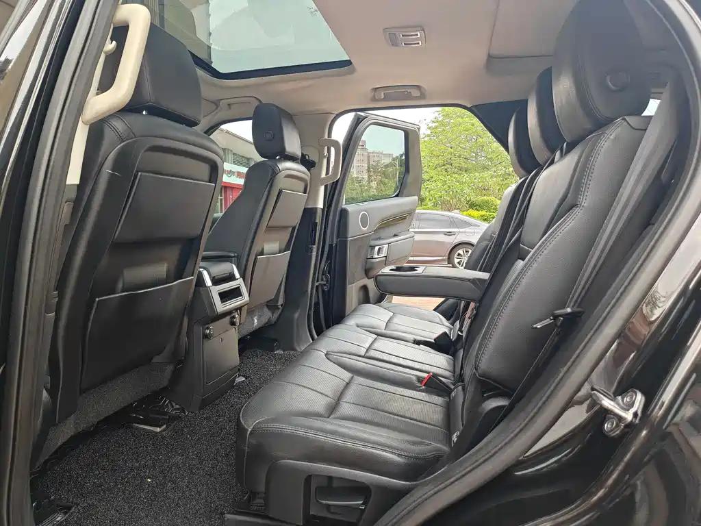 Land Rover Discovery 2017 3.0 SC V6 SE