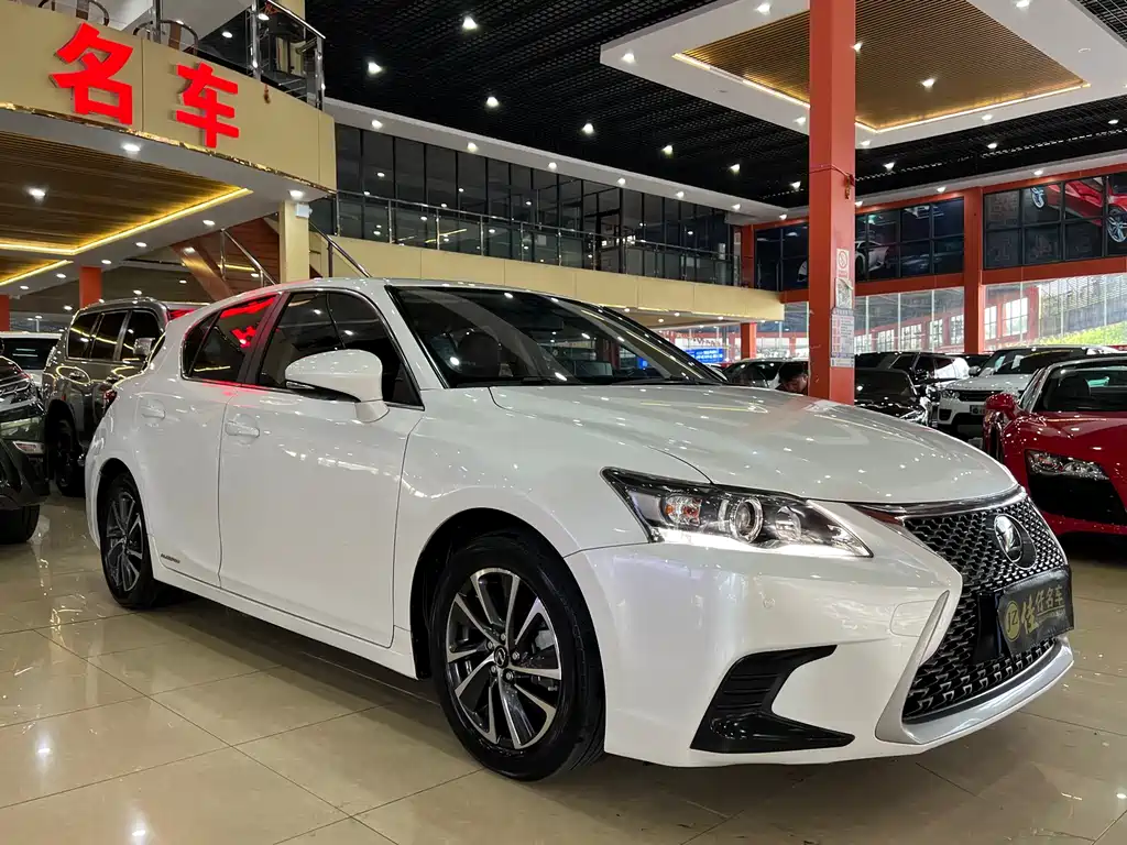Lexus CT 2017 CT200h Elite Edition Monotone China V