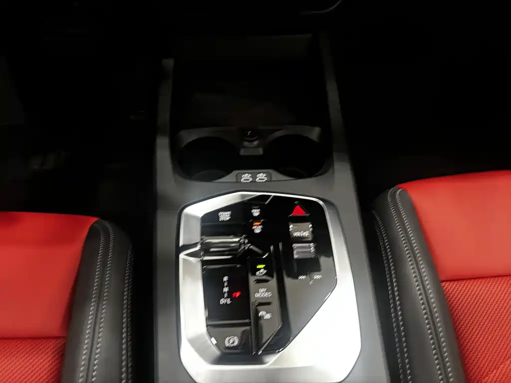 BMW 2 Series 2025 225L M Sport Night Edition
