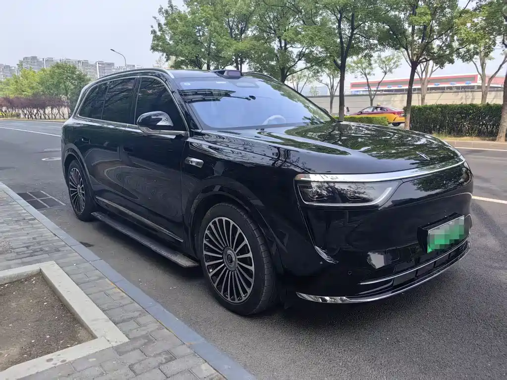 AITO M8 2025 EREV Ultra 53.4kWh 6-Seater 192-Line LiDAR