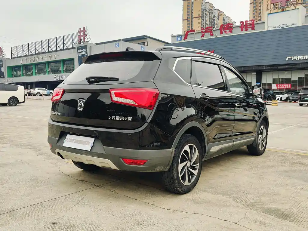 Baojun 560 2016 1.5T Manual Luxury