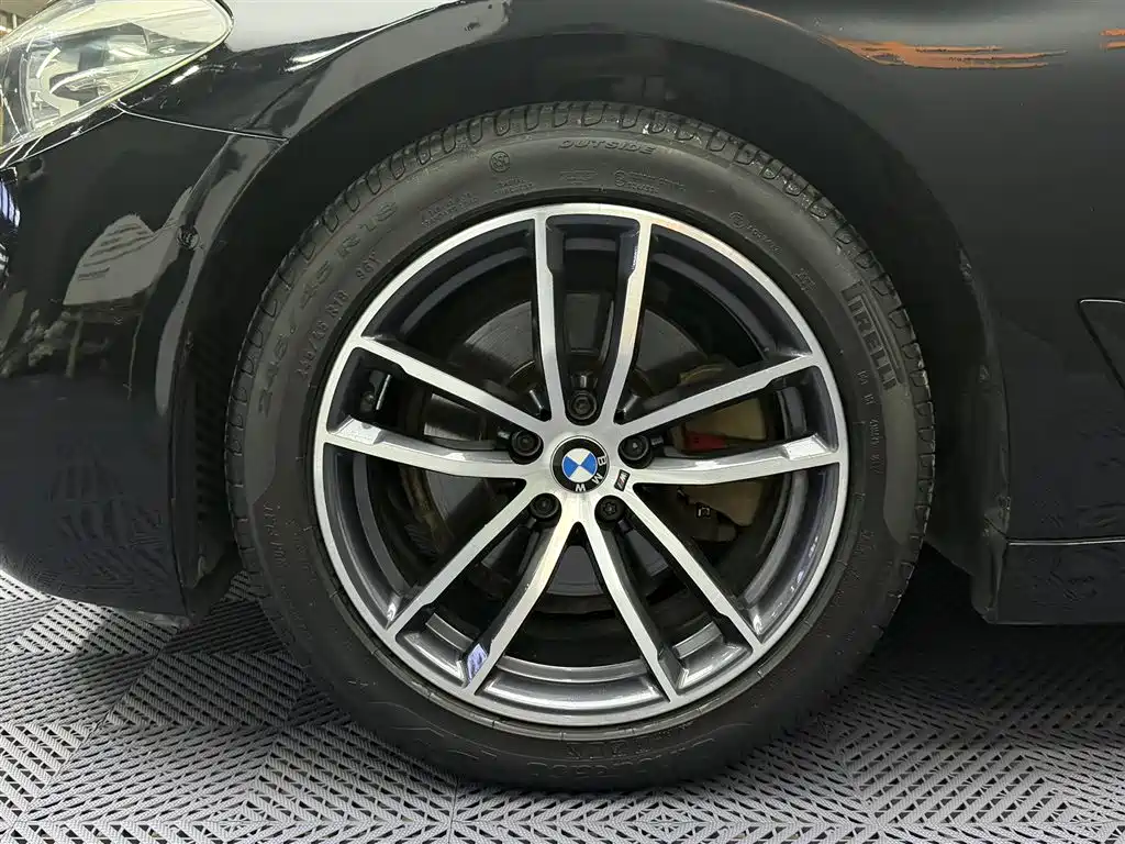 BMW 5 Series (Import) 2018 525i M Sport Package