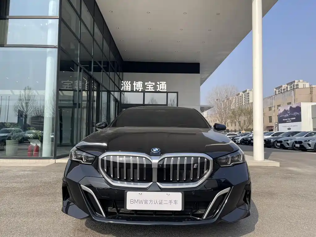 BMW i5 2024 eDrive 35L Exclusive M Sport Package
