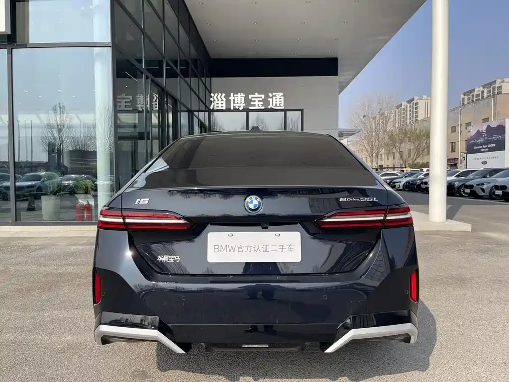 BMW i5 2024 eDrive 35L Exclusive M Sport Package