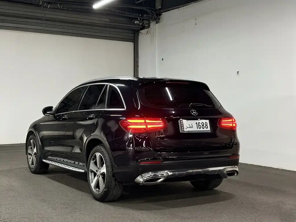 Mercedes-Benz GLC 260 4MATIC Luxury 2016