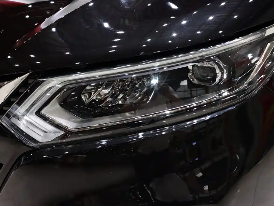 Nissan Qashqai 2021 2.0L CVT Luxury Edition