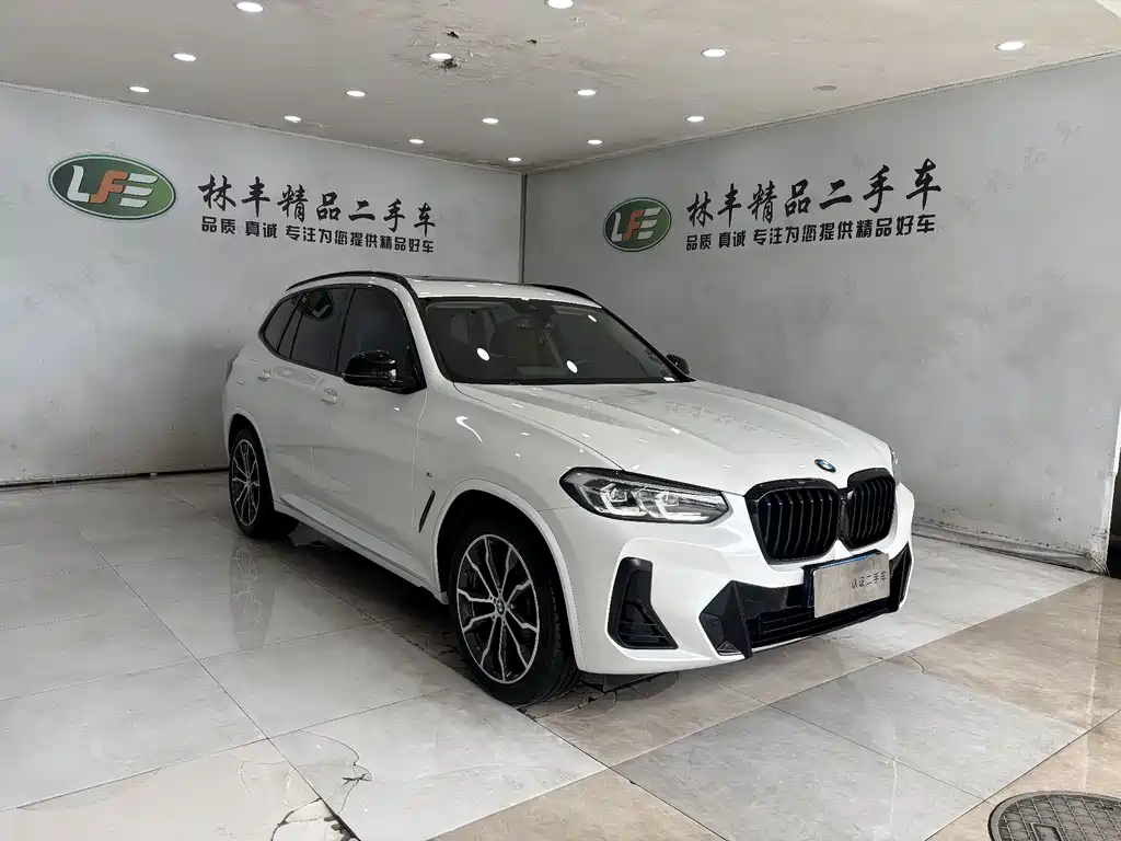BMW X3 2022 xDrive30i Leading Edition M Night Shadow Package