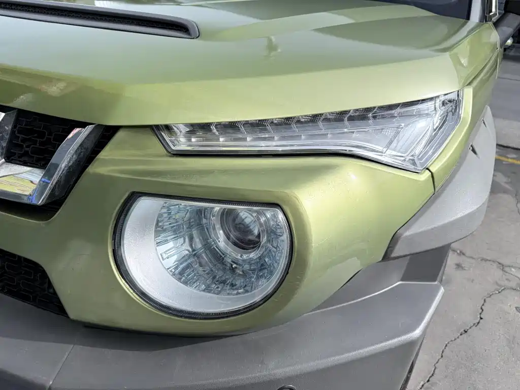 Beijing Off-Road BJ20 2016 1.5T CVT Luxury