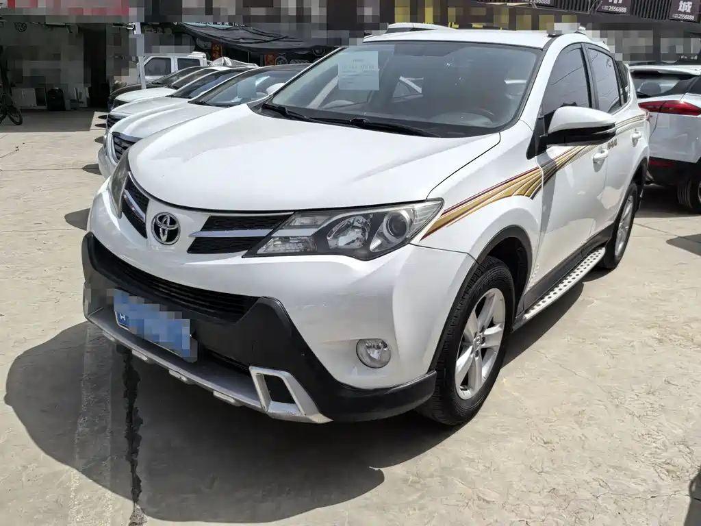 RAV4 2013 2.0L CVT 2WD Urban Edition