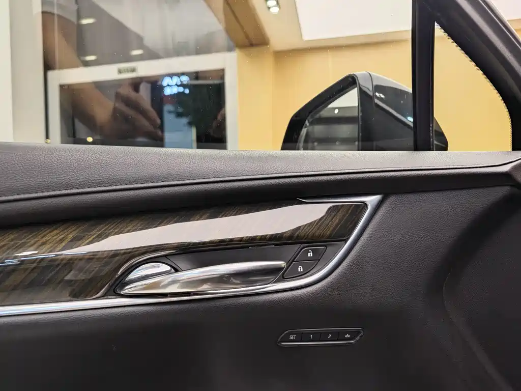 Cadillac XT5 2018 25T Luxury