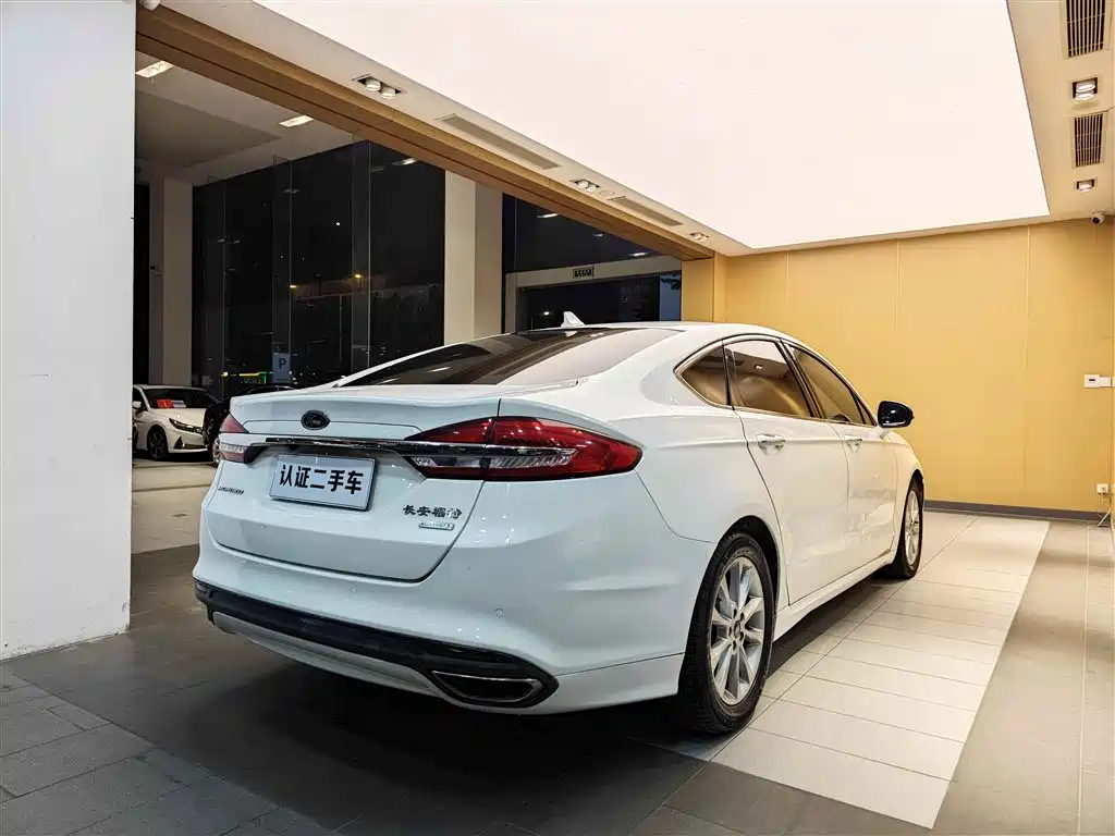 Ford Mondeo 2017 EcoBoost 180 Fashion