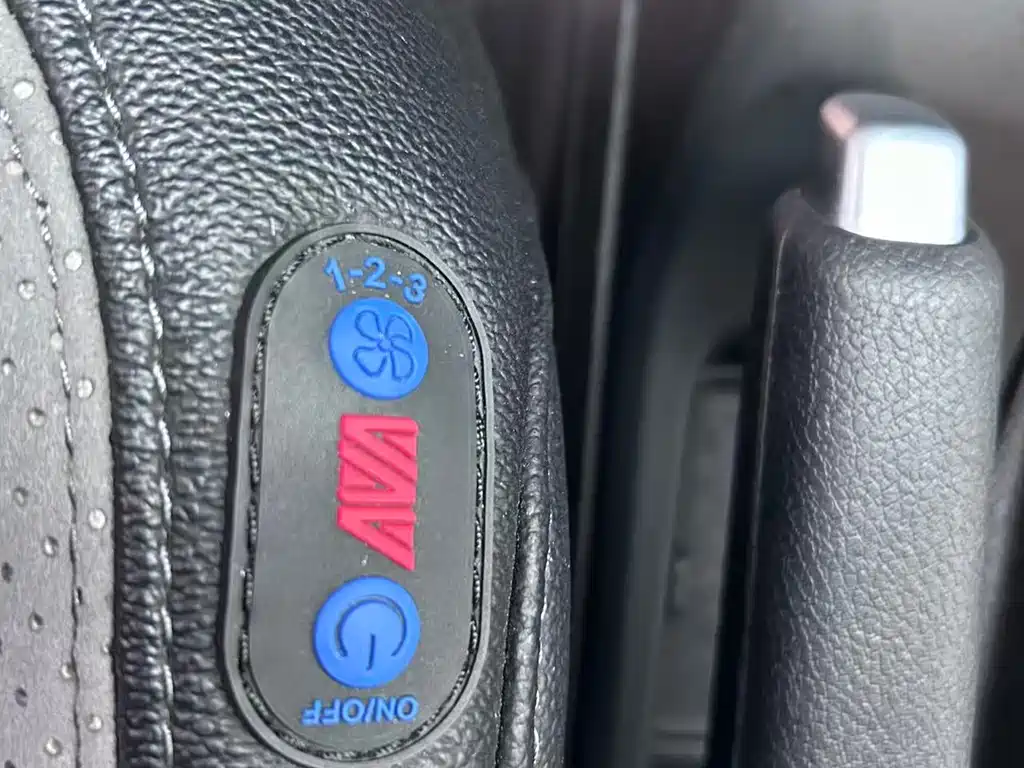 Jeep Wrangler 2020 2.0T Canadian Specification