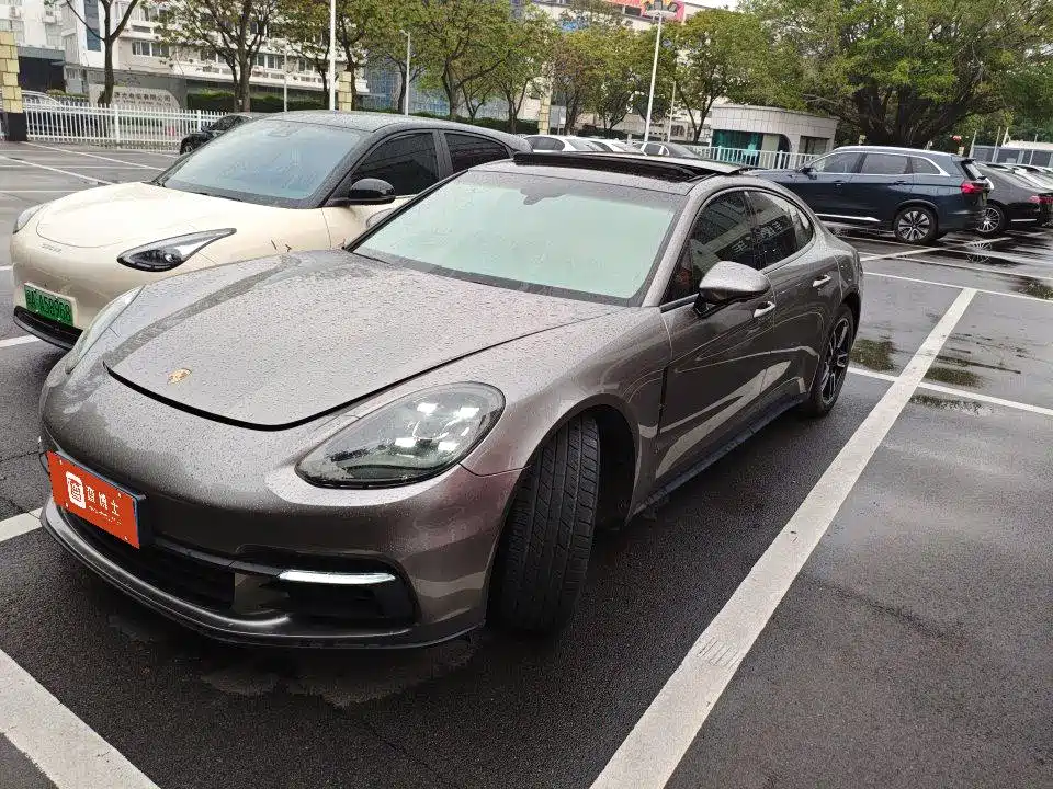 Porsche Panamera 2017 3.0T