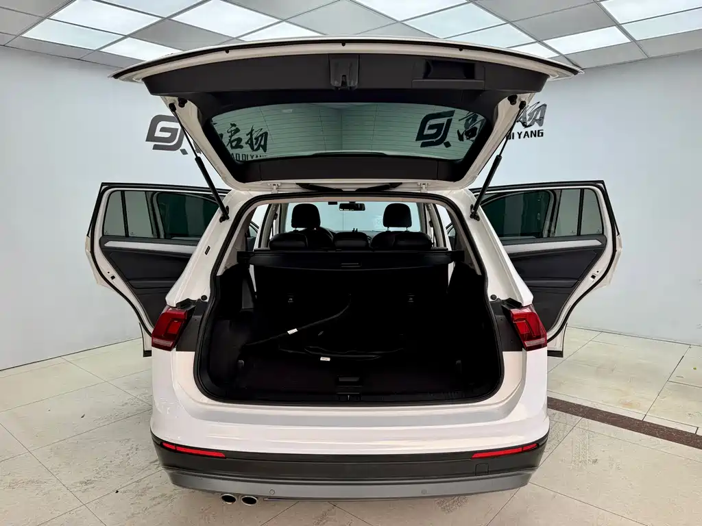 Volkswagen Tiguan L 2019 330TSI Automatic FWD Fashion Edition China VI