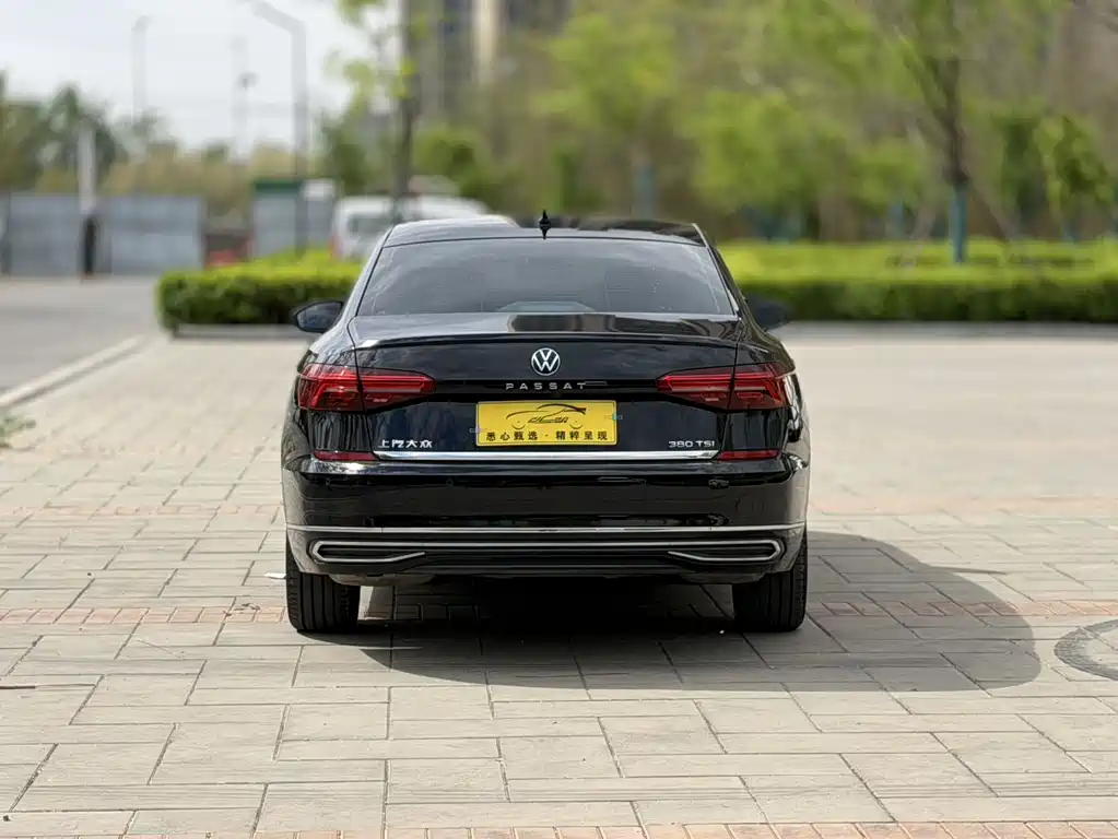 Passat 2021 380TSI Prestige Edition