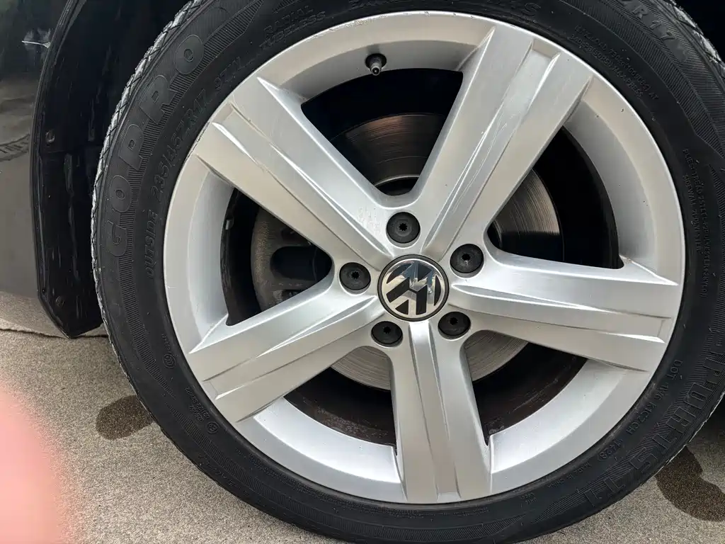 Magotan 2015 Facelift 1.8TSI Prestige