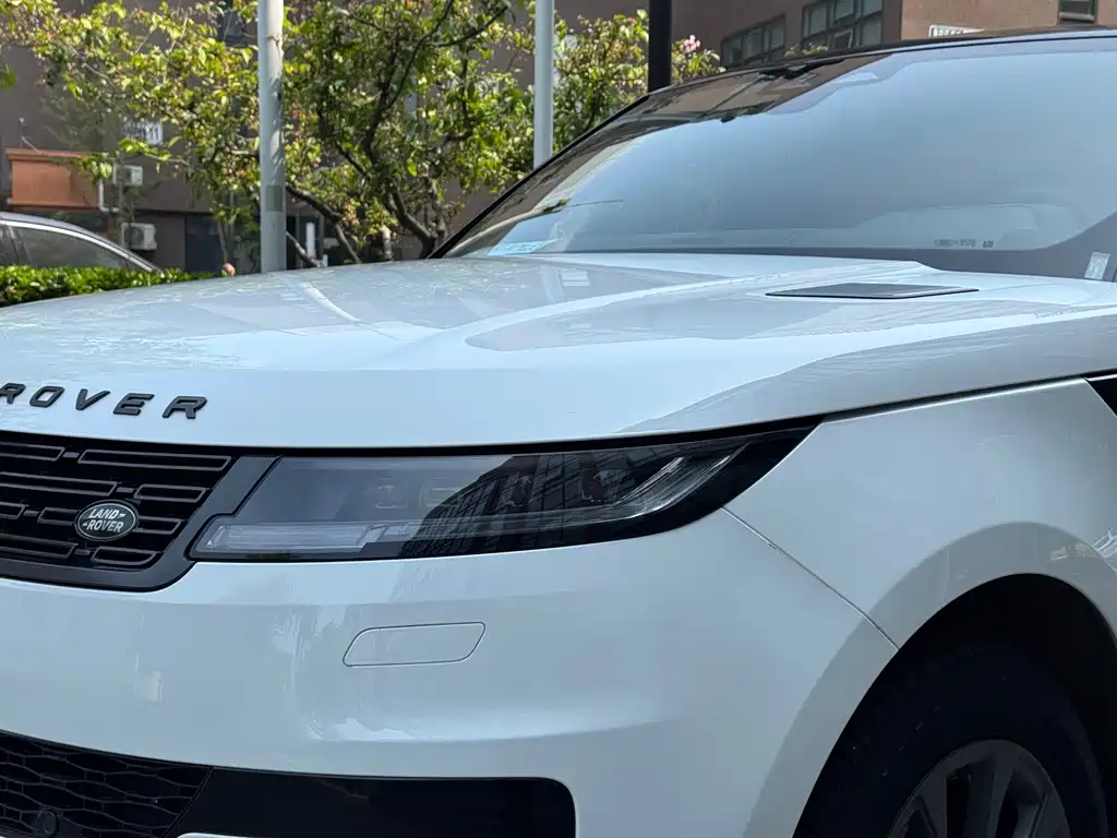 Range Rover Sport 2023 400PS Dynamic SE