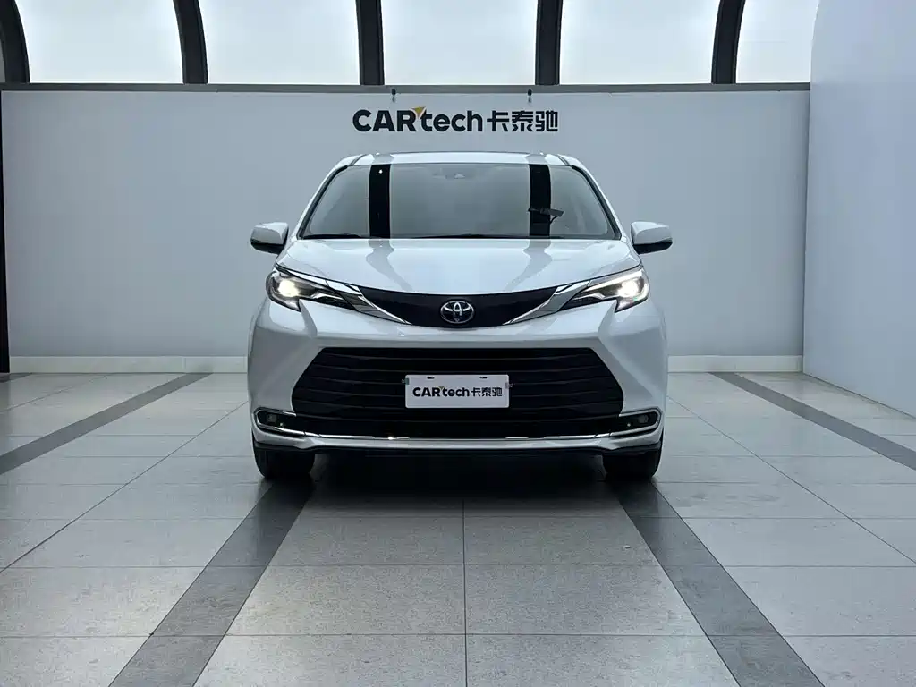 Sienna 2023 2.5L HEV Comfort Edition