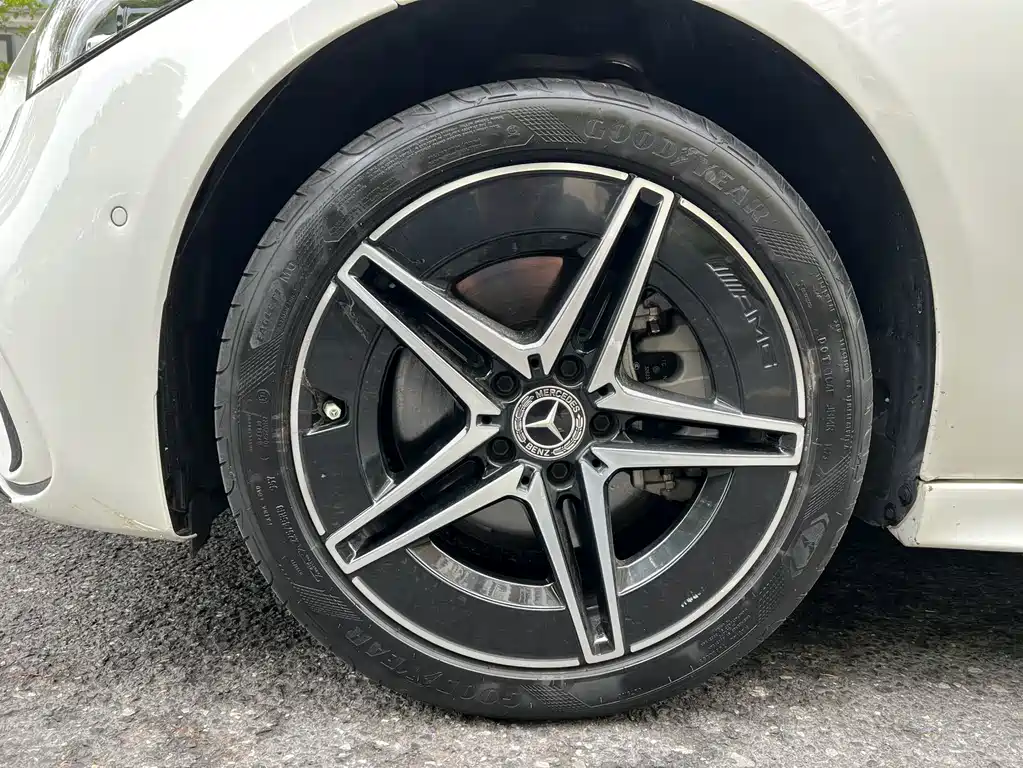 Mercedes-Benz C-Class 2023 C 260 L皓夜 Sport Edition