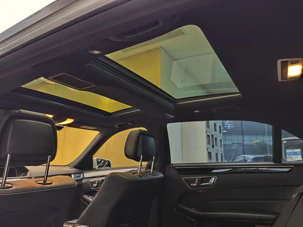 Mercedes-Benz E-Class 2015 Facelift E 200 L Sport