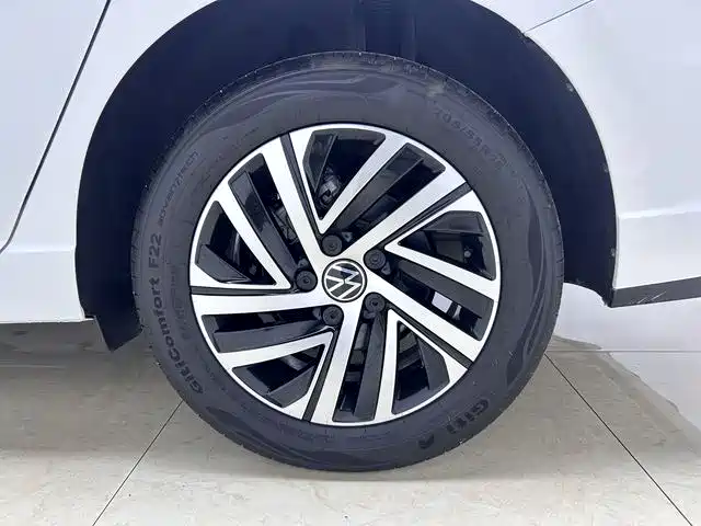 Volkswagen Lavida 2024 1.5L Automatic Starry Sky Five Million Edition