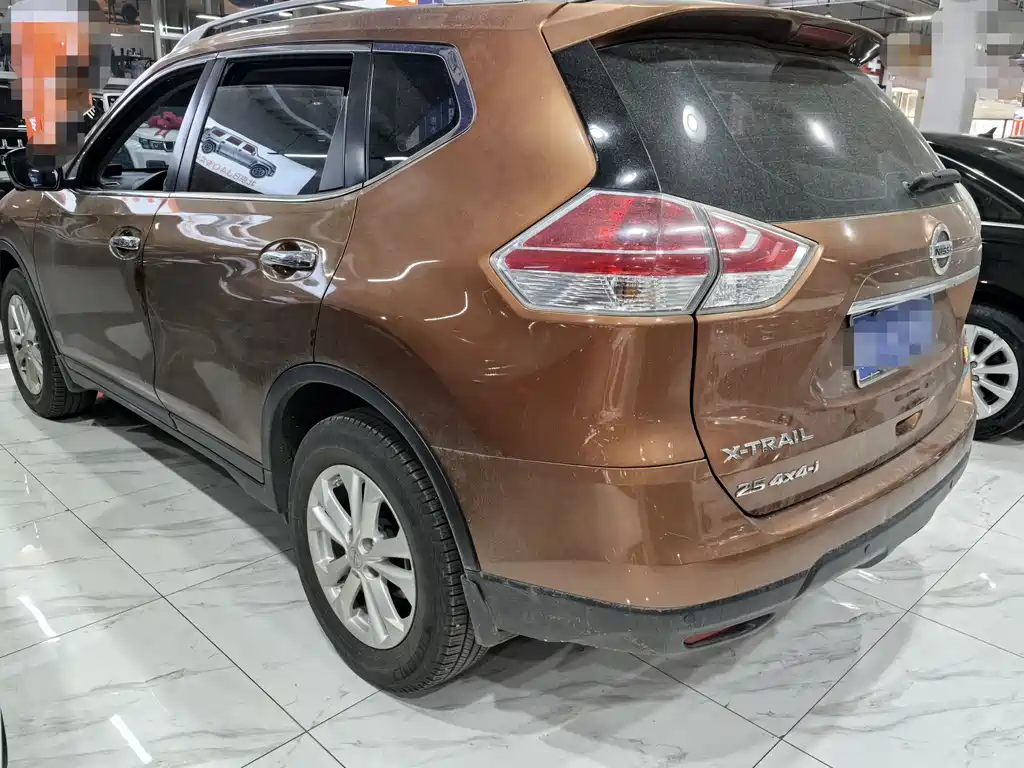 Nissan X-Trail 2014 2.5L CVT Luxury Edition 4WD