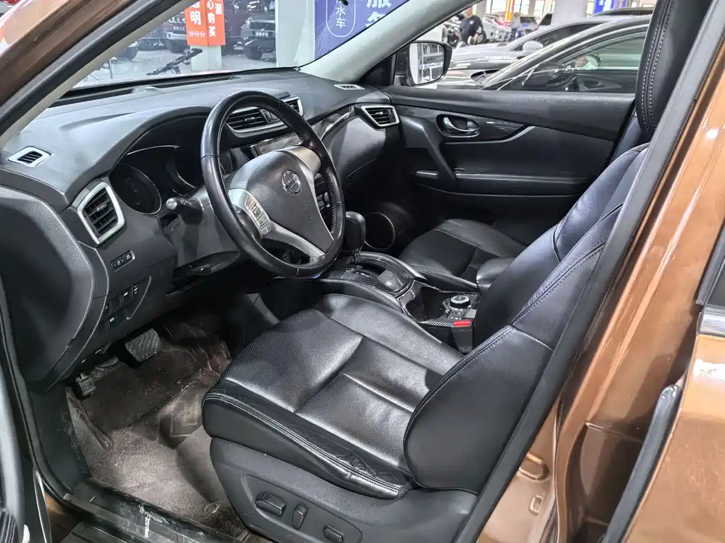 Nissan X-Trail 2014 2.5L CVT Luxury Edition 4WD