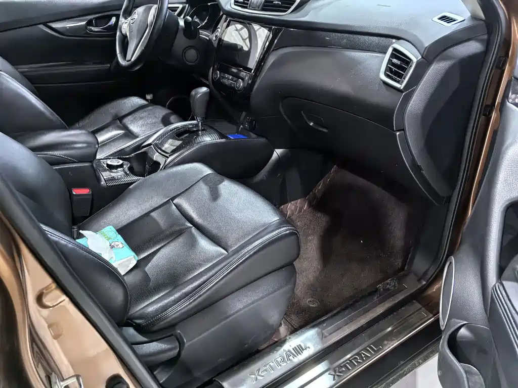 Nissan X-Trail 2014 2.5L CVT Luxury Edition 4WD