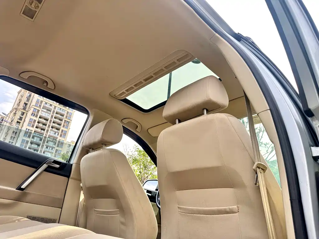 Volkswagen Polo 2007 Sedan 1.4L Automatic Fashion Edition