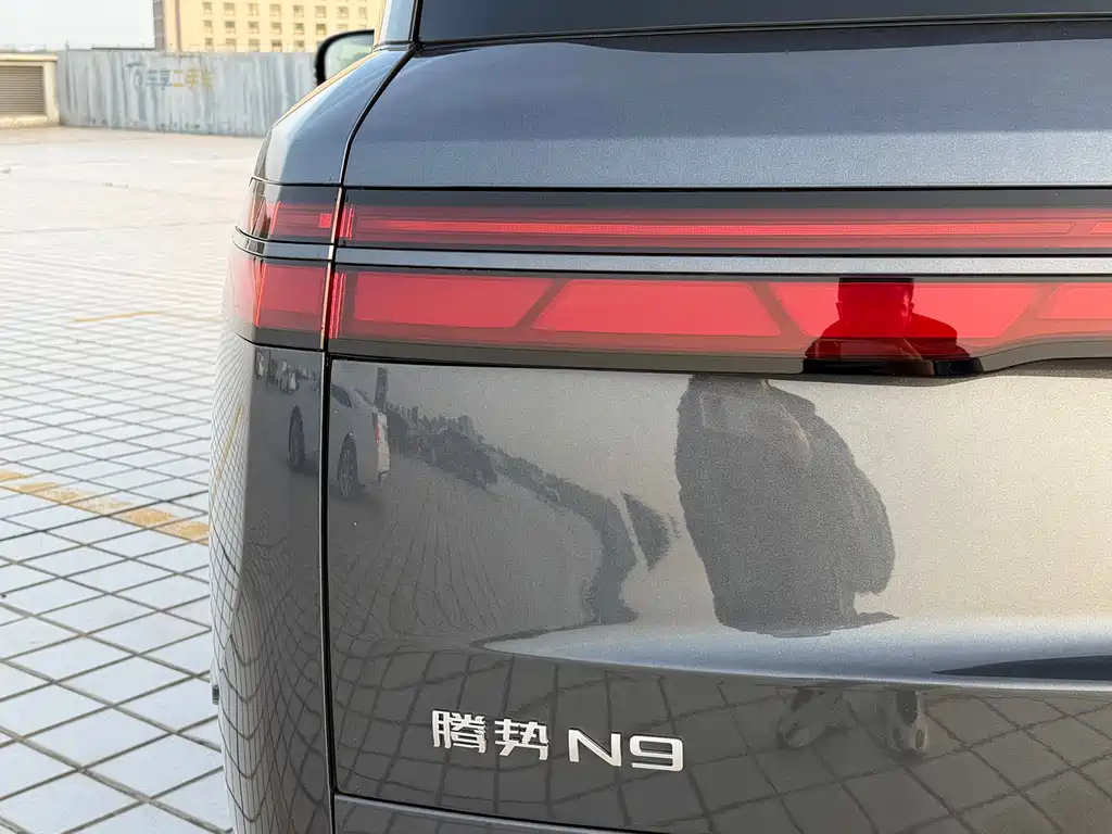 Denza N9 2025 Premium