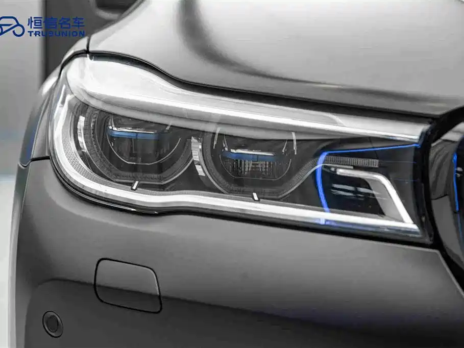 BMW 7 Series 2018 740Li xDrive Executive Edition M Sport Package Black Flame Edition