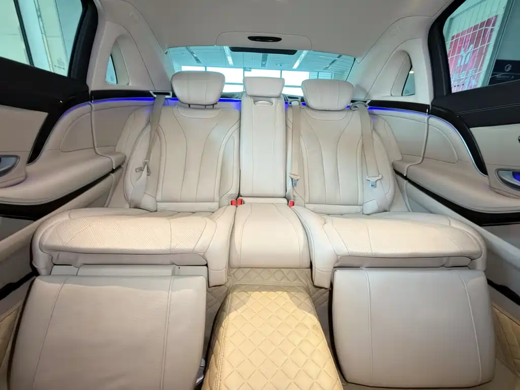 2015 Mercedes-Maybach S 400 4MATIC